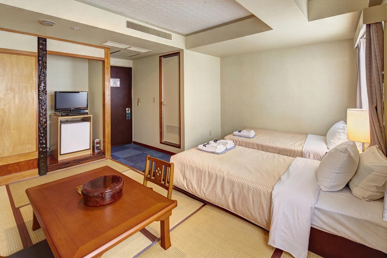Okinawa Sun Plaza Hotel Naha Eksteriør bilde