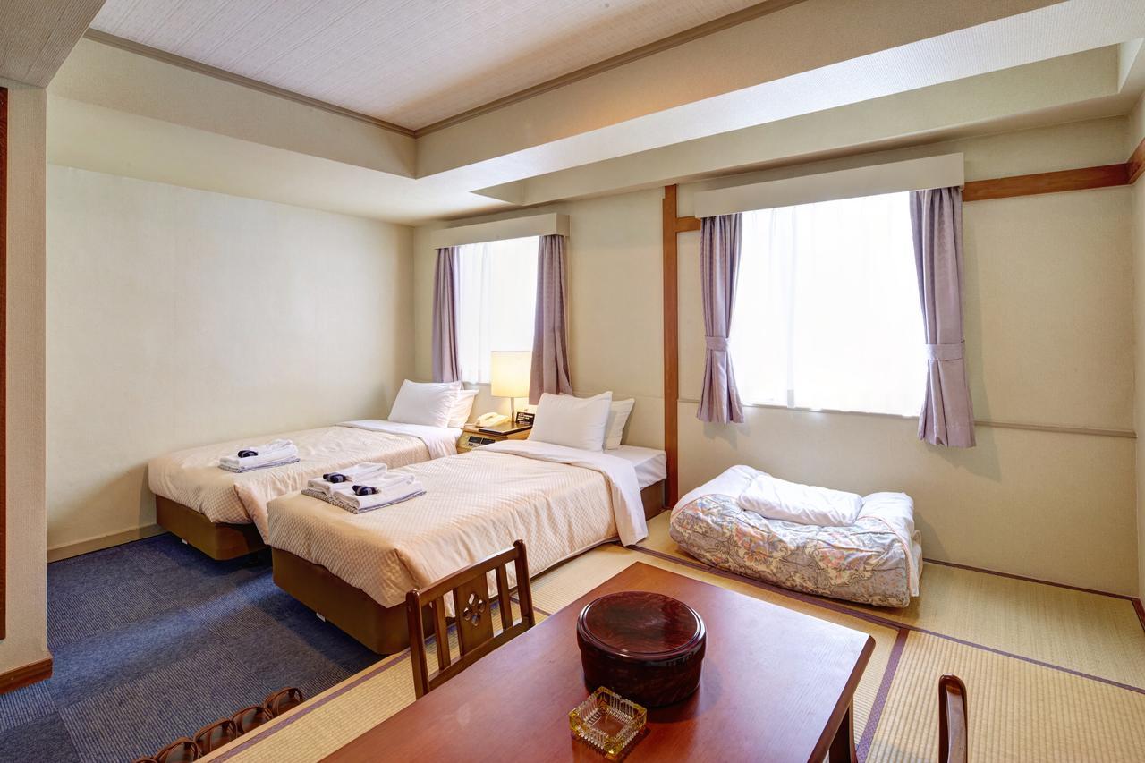 Okinawa Sun Plaza Hotel Naha Eksteriør bilde